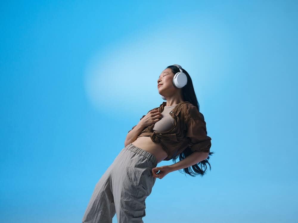 Sennheiser Momentum 4 Wireless Noise Cancelling Headphones - Bluetooth Headset for Crystal-Clear Calls with Adaptive Noise Cancellation, Over-Ear Headphones, 60h Battery Life, Folding Design, White