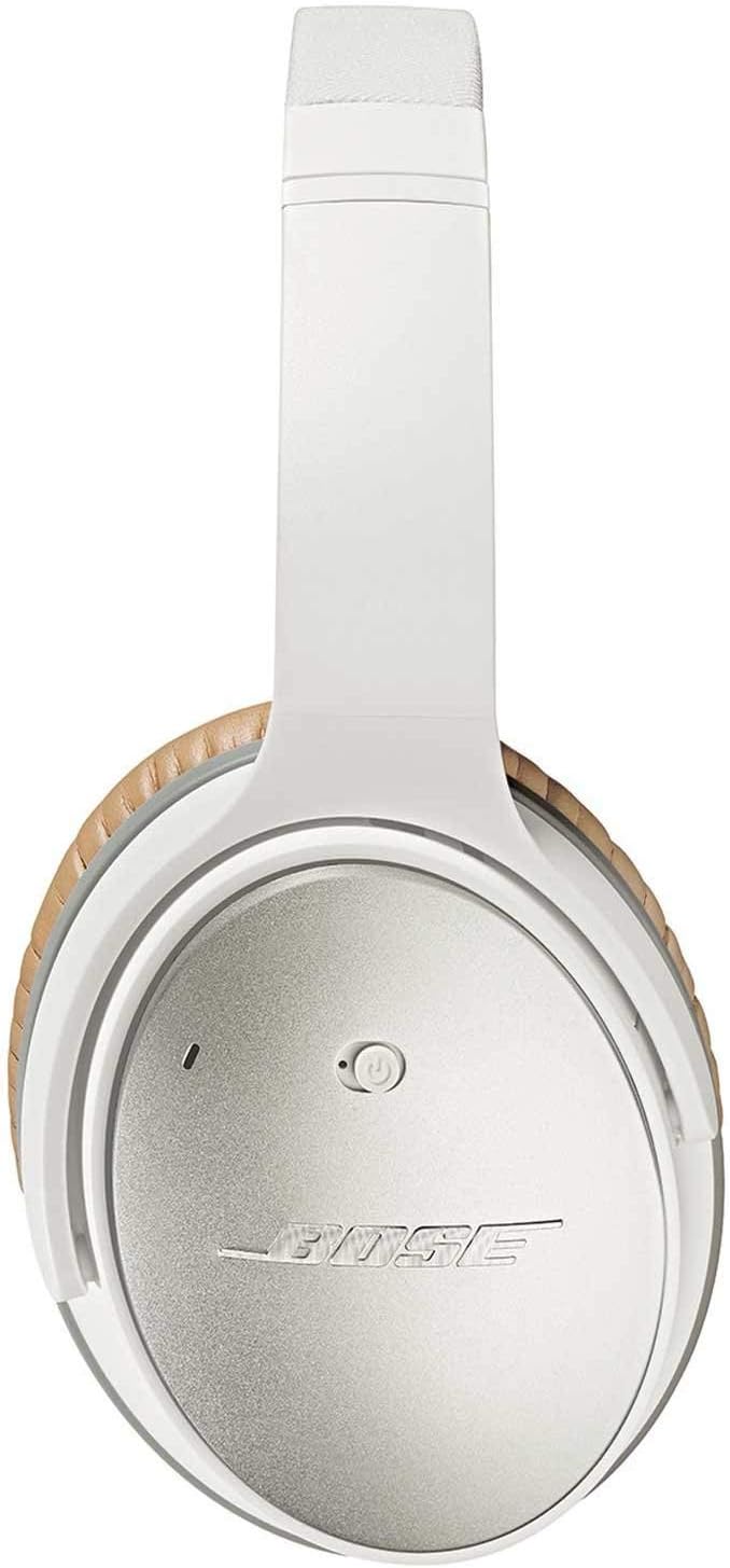 Bose QuietComfort 25 Acoustic Noise Cancelling Headphones for Apple devices, White(wired, 3.5mm) (Renewed)