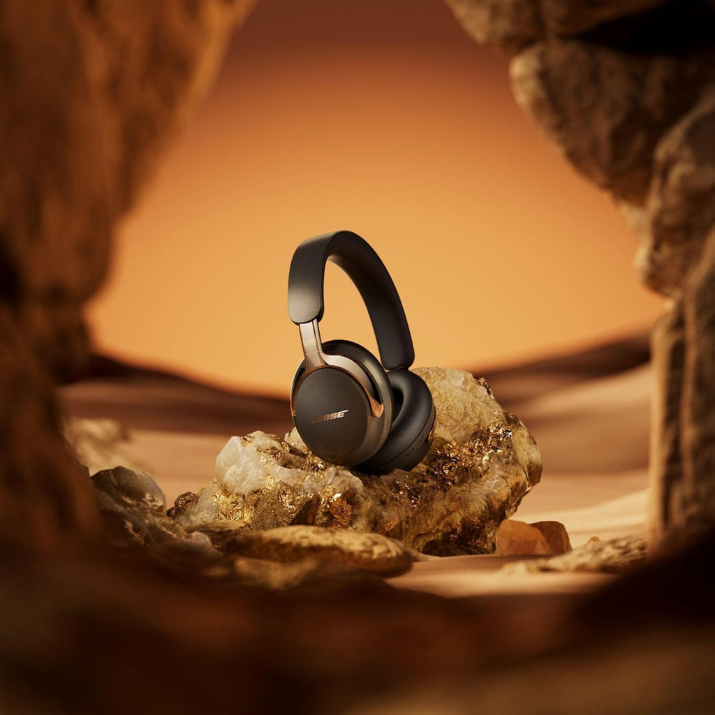 Bose (2nd Gen QuietComfort Ultra Bluetooth Headphones, Wireless Headphones with Spatial Audio, Over Ear Noise Cancelling with Mic, Up to 30 Hours of Play time + 20W Wall Charger (Desert Gold)