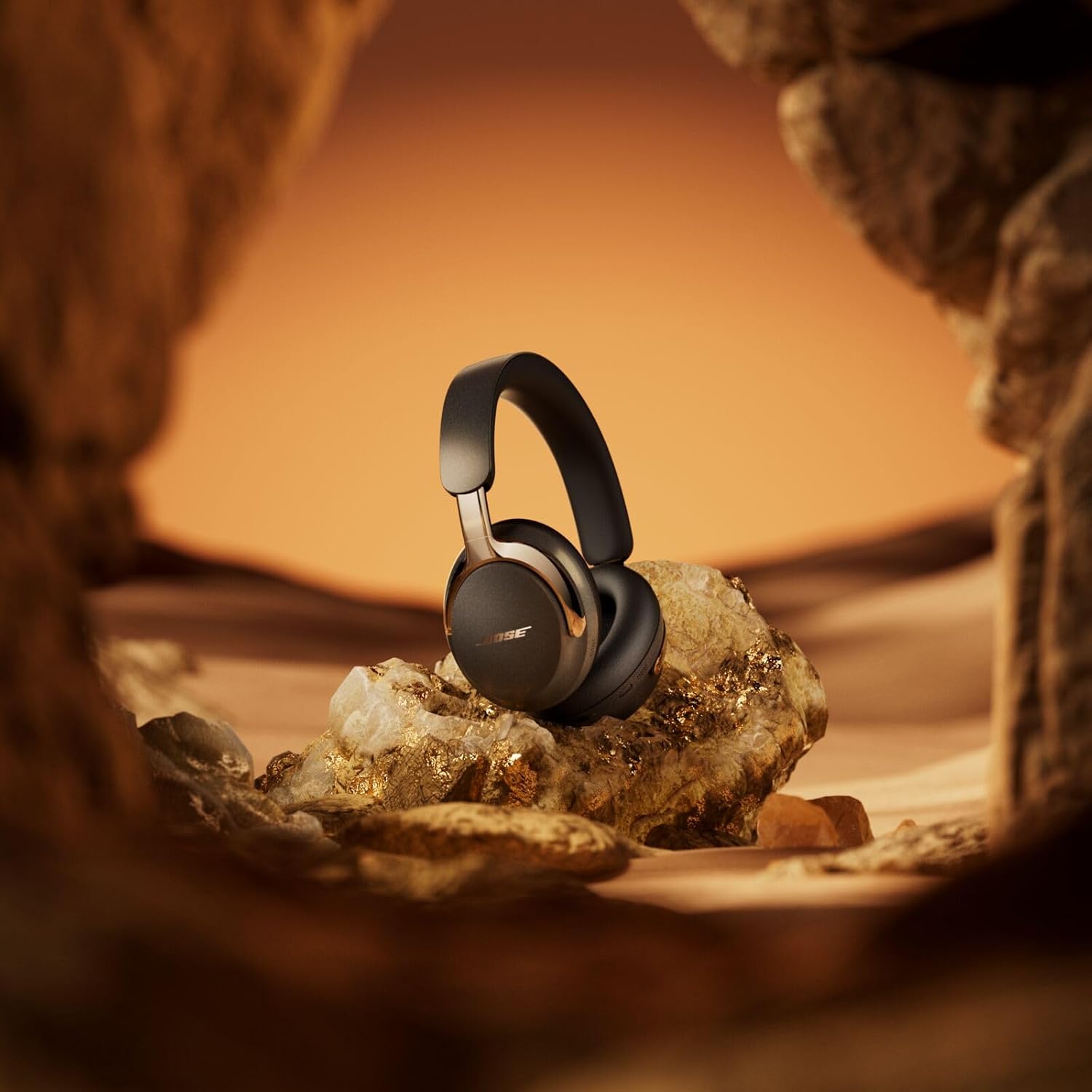 Bose QuietComfort Ultra Bluetooth Headphones (2nd Gen), Wireless Headphones with Spatial Audio, Over Ear Noise Cancelling with Mic, Up to 30 Hours of Play time, Desert Gold - Limited Edition Color