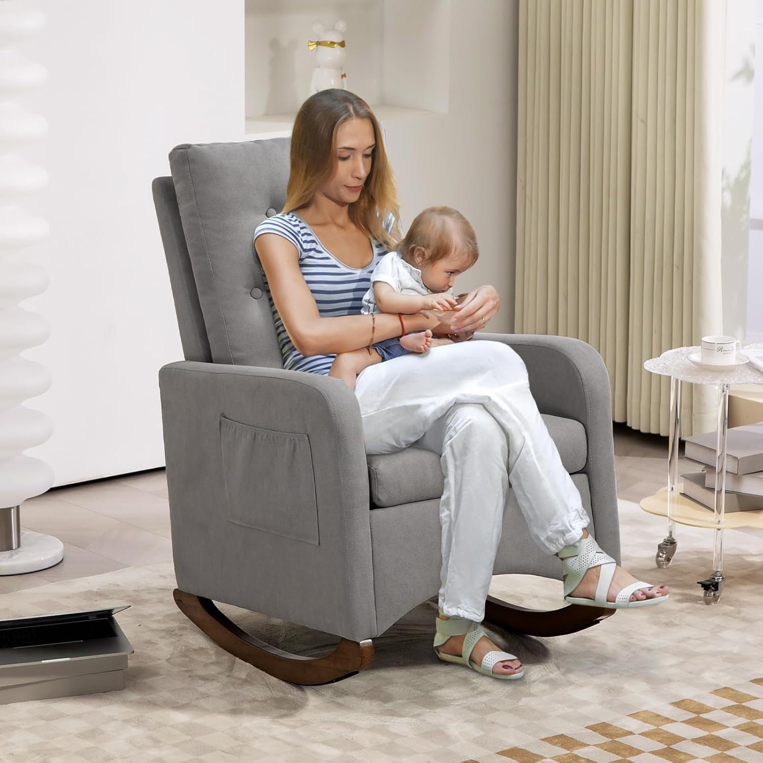 GarveeHome Upholstered Rocking Chair Accent Chair, Nursery Rocking Chairs in Teddy Fabric with High Backrest, Side Pocket and Rubber Wood Legs, Comfy Nursing Chair for Living Room, Gray (Gray)