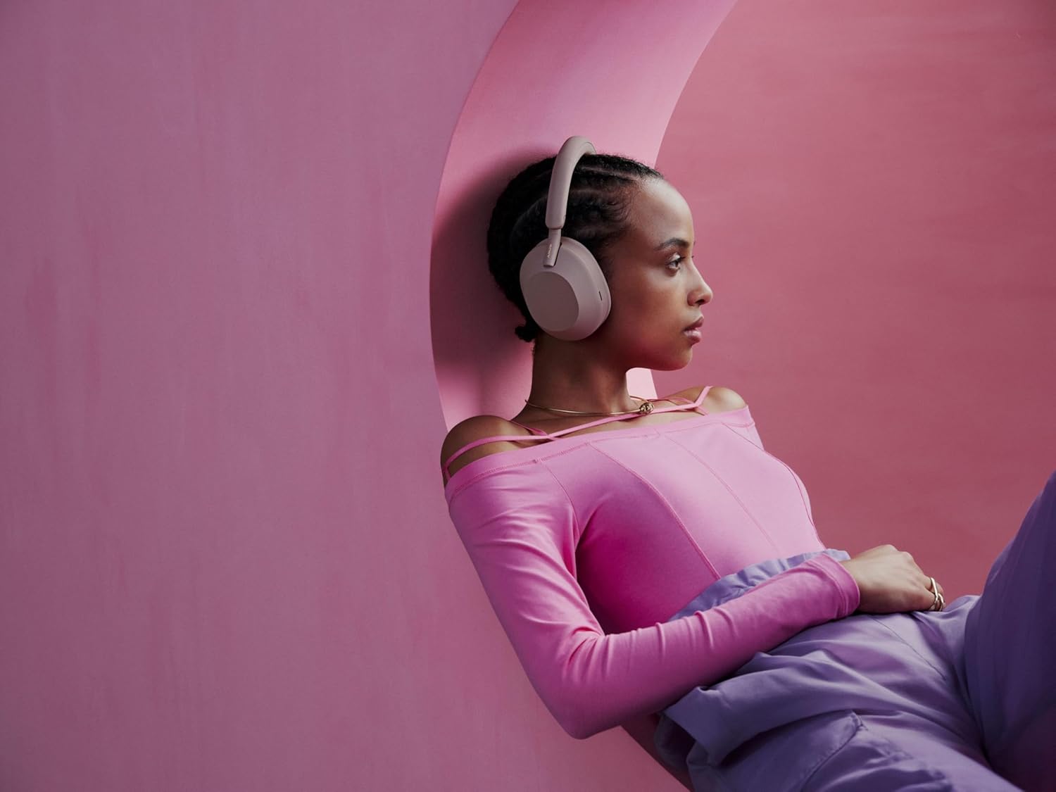Sony WH-1000XM5 Premium Noise Canceling Wireless Headphones, Auto NC Optimizer, 30-Hour Battery, Alexa Voice Control, Smoky Pink