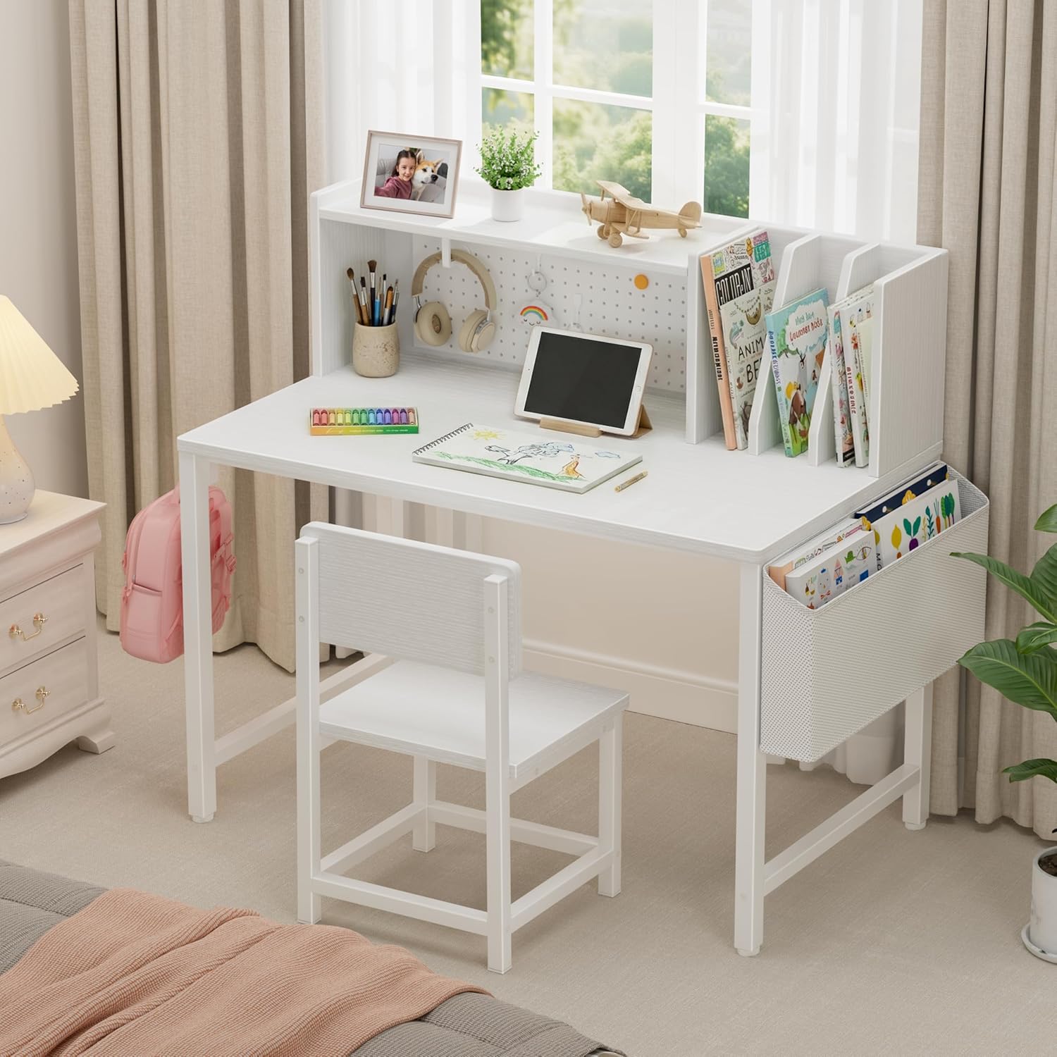 BOLUO Kids Desk and Chair Set for 6-12 Year Old, Children Study Desk with Hutch and Pegboard, Student Writing Table with Storage Shelf for Girls Boys