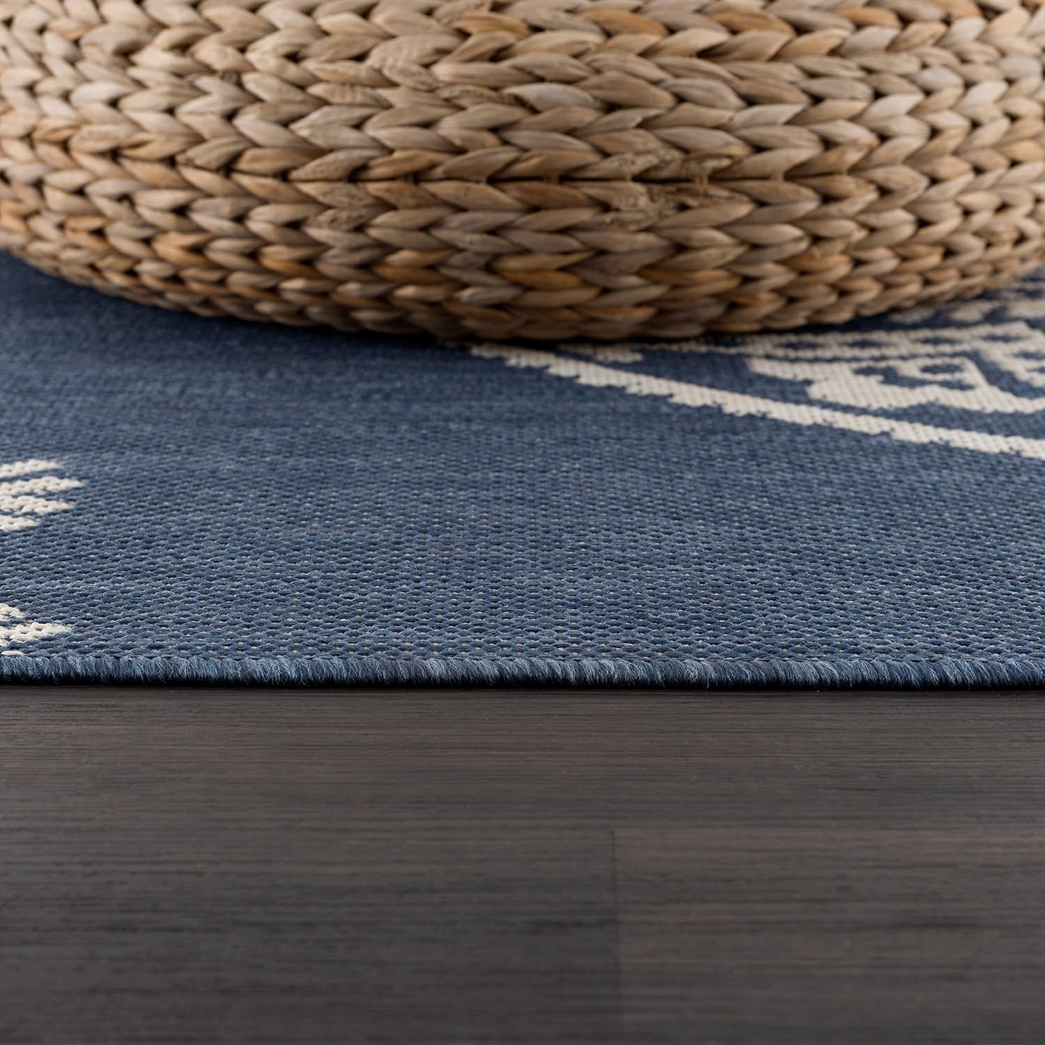 CAMILSON Outdoor Rug 9x12 Modern Area Rugs for Large Indoor and Outdoor Patios and Porches - Waterproof Washable Non-Shedding, Easy-to-Clean Outside Carpet (9 x 12, Medallion - Blue/White)