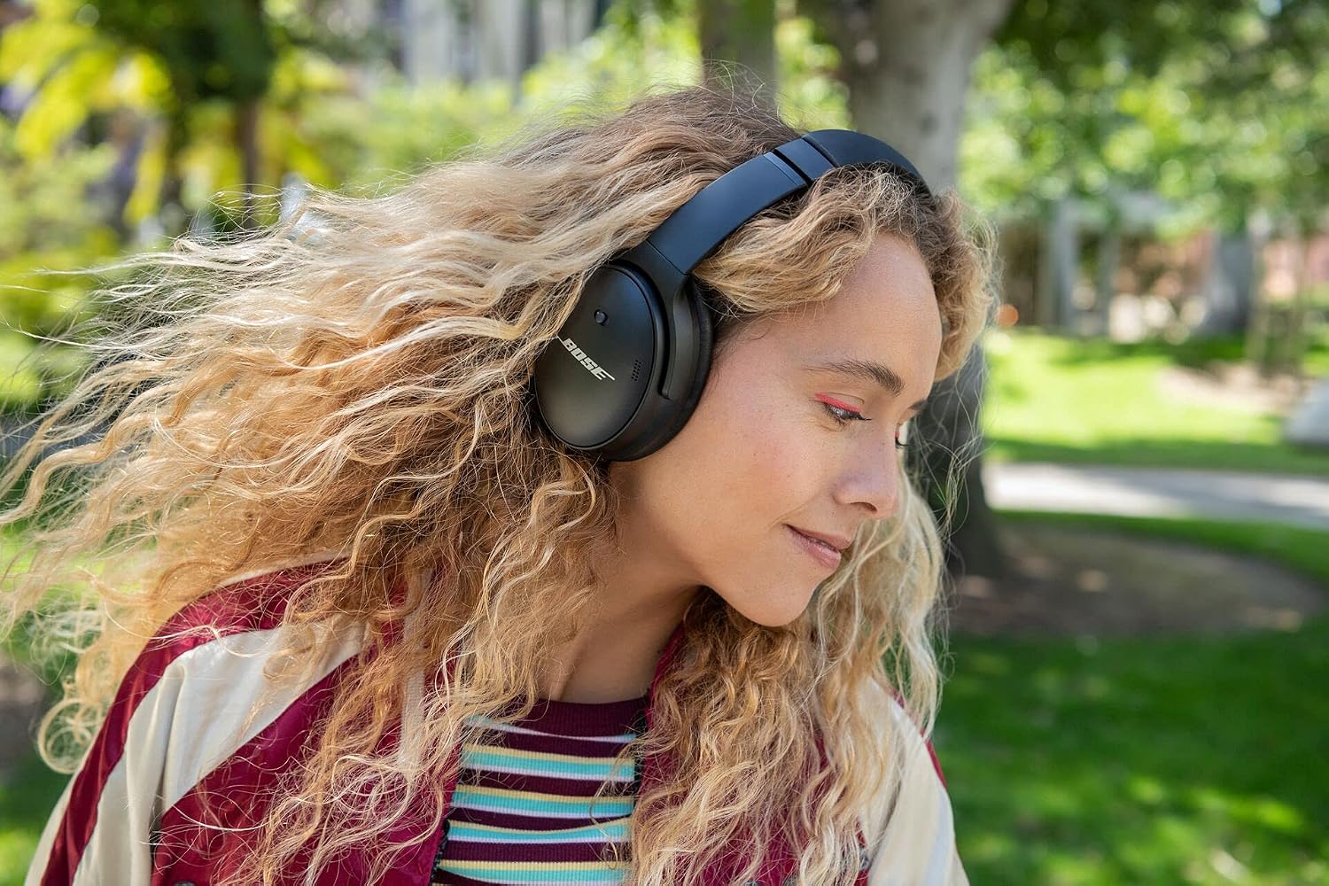 Bose QuietComfort 45 SE Noise Cancelling Over-the-Ear Headphones (Renewed)