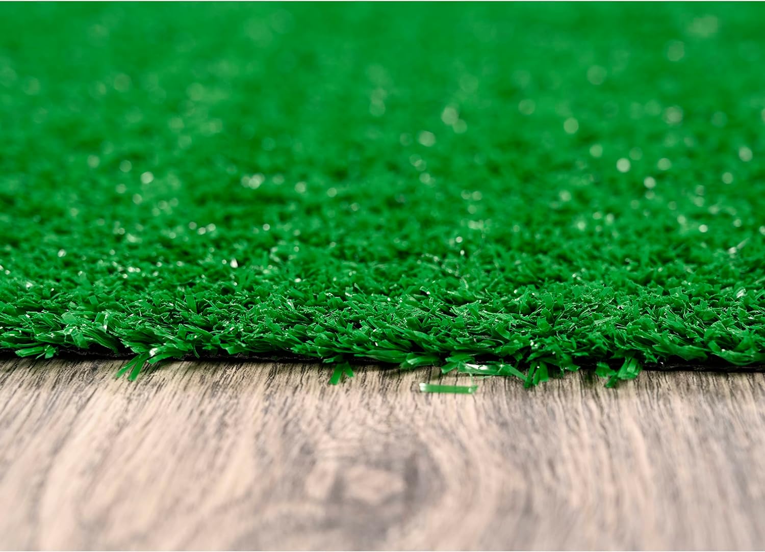 Garland Rug Artificial Grass 3 Ft. X 5 Ft. Large Indoor/Outdoor Area Rug Green -Lush Green, Durable, and Low-Maintenance for Patios, Lawns, and More