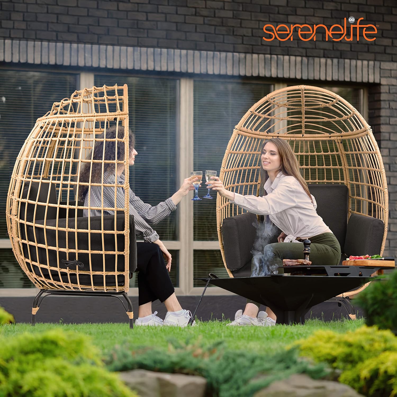 SereneLife Indoor/Outdoor Wicker Rattan Egg Chair with Cushions, Patio Hanging Egg Chair with Steel Frame, Washable Pillows, for Porch, Deck, Garden or Bedroom, 440 lbs. Capacity