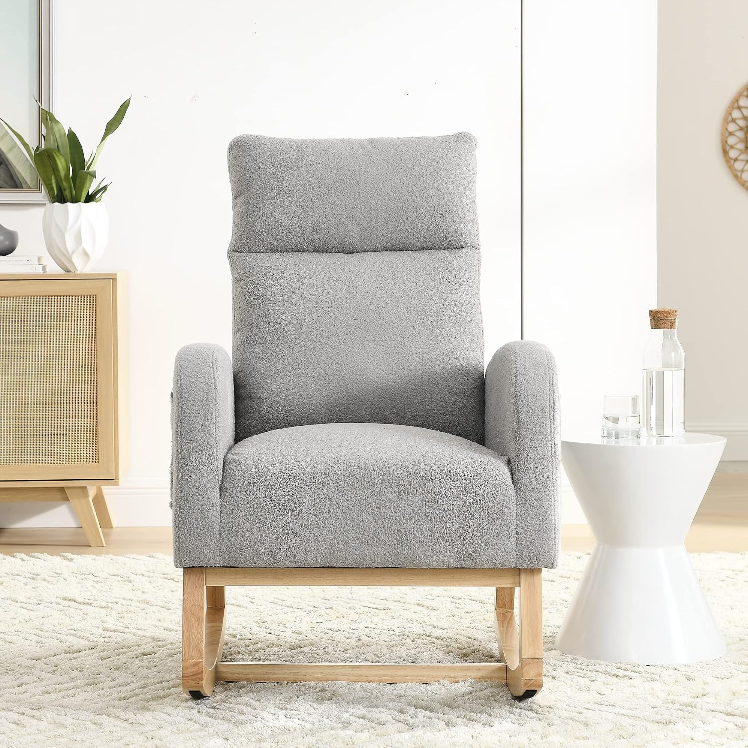 Nursery Rocking Chair with Solid Wood Legs, Glider Chair for Nursery with Two Side Pockets, Rocker Armchair for Living Room Bedroom (Grey, Teddy Fabric)