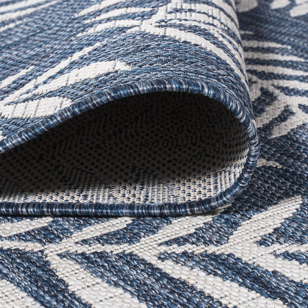 JONATHAN Y Palm Frond Indoor Outdoor Round Area Rug 4 Ft Navy/Ivory, Nevis for Backyard, Patio, Porch, Easy-Cleaning, High Traffic, Pet-Friendly, Non-Shedding (SMB119B-4R)